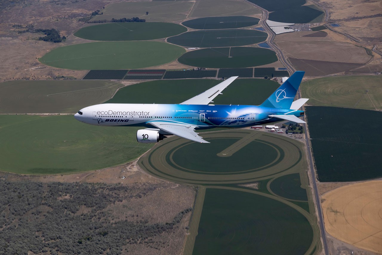 A Boeing comprou 9,4 milhões de galões (35,6 milhões de litros) de combustível sustentável de aviação (SAF) misto para as suas operações comerciais nos Estados Unidos em 2024. Esta é a sua maior compra anual, ajudando a aumentar o fornecimento de SAF globalmente.